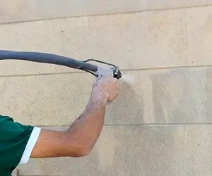 Cleaning of façades